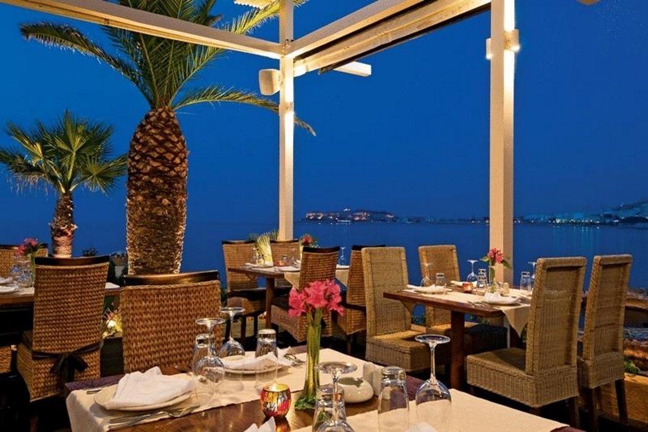 Cavo Seaside Suites (Adults Only) Rétino Exterior foto